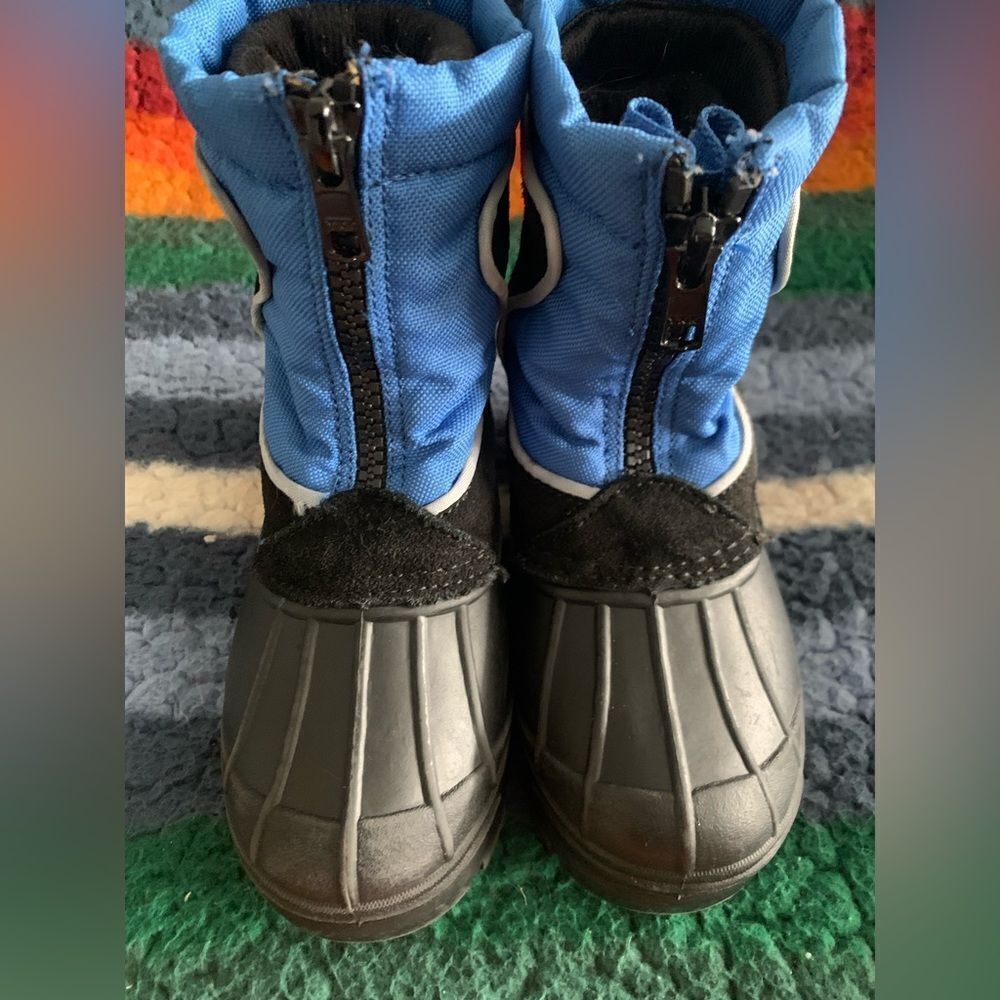 Tamarack Snow Boots - Picture 3 of 7